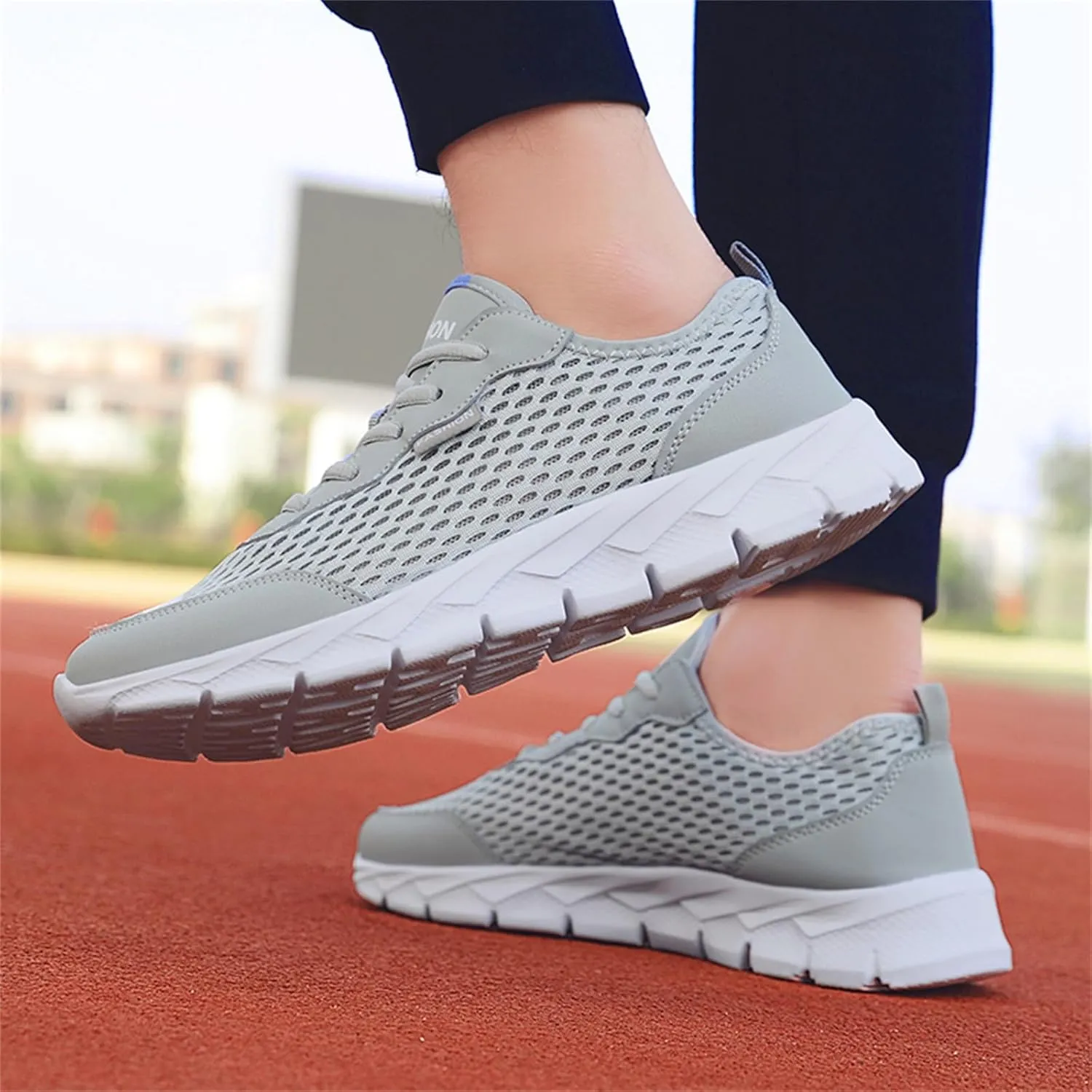 Men's Breathable Barefoot Shoes Lightweight Sport Gym Jogging Walking Sneaker Non Slip Work Sport Shoes for Men