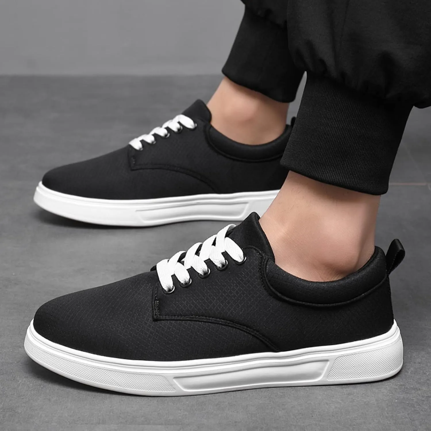 Men's Lightweight Non Slip Barefoot Shoes Lightweight Breathable Walking Shoe Gym Tennis Comfort Jogging Shoes