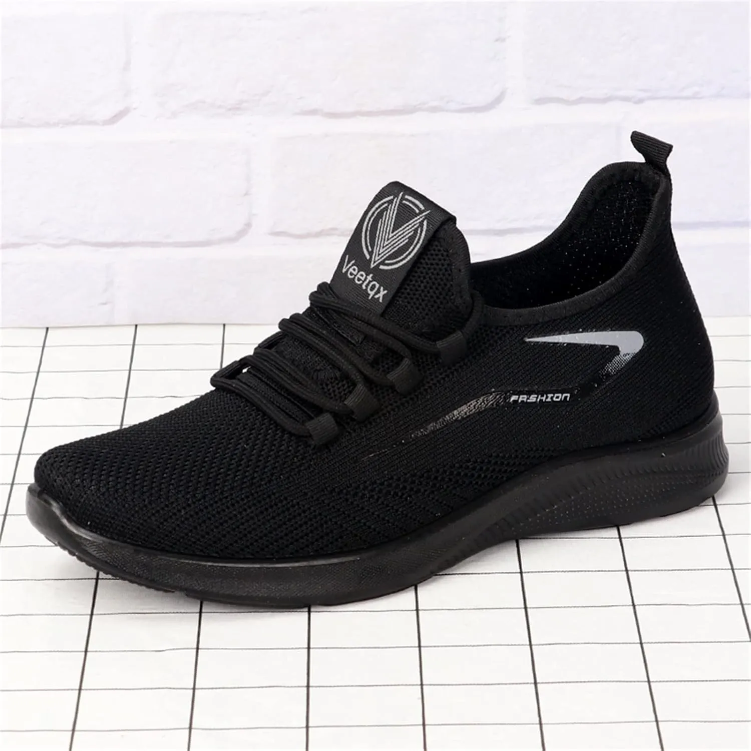 Men's Non Slip Tennis Sneakers Comfortable Breathable Lightweight Tennis Shoe Men's Sport Breathable Mesh Shoes