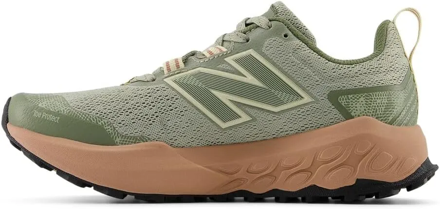 New Balance Women's Fresh Foam X Garo V2 Trail Running Shoe